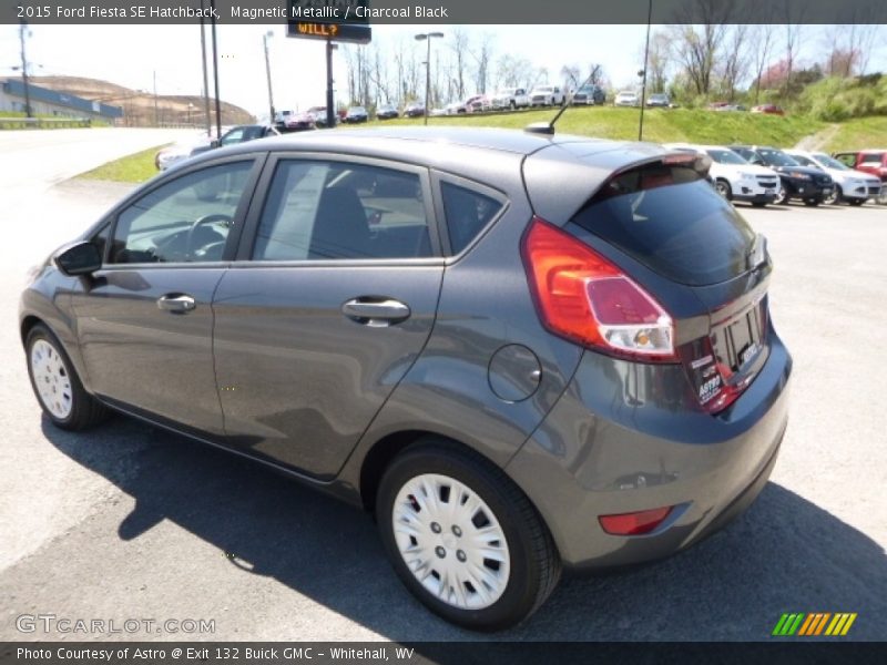 Magnetic Metallic / Charcoal Black 2015 Ford Fiesta SE Hatchback