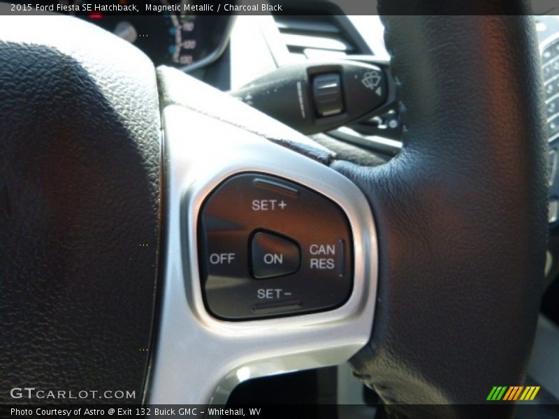 Magnetic Metallic / Charcoal Black 2015 Ford Fiesta SE Hatchback