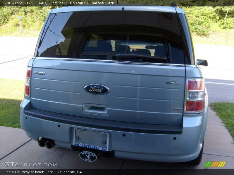 Light Ice Blue Metallic / Charcoal Black 2009 Ford Flex SEL AWD