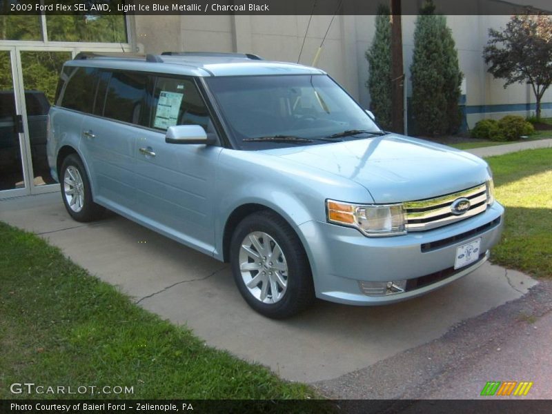 Light Ice Blue Metallic / Charcoal Black 2009 Ford Flex SEL AWD