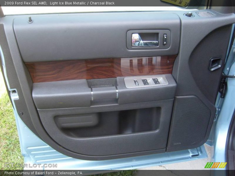 Light Ice Blue Metallic / Charcoal Black 2009 Ford Flex SEL AWD