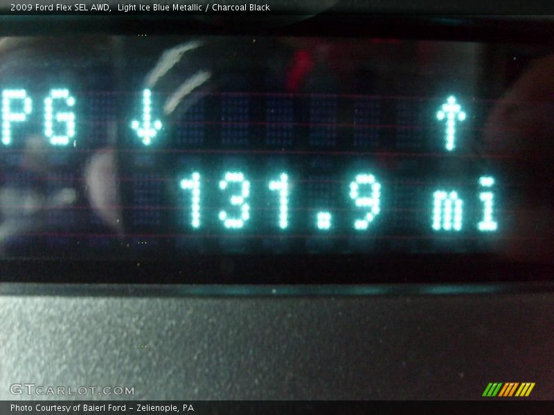 Light Ice Blue Metallic / Charcoal Black 2009 Ford Flex SEL AWD