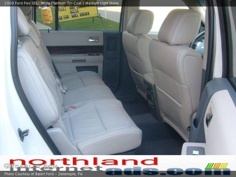 White Platinum Tri-Coat / Medium Light Stone 2009 Ford Flex SEL