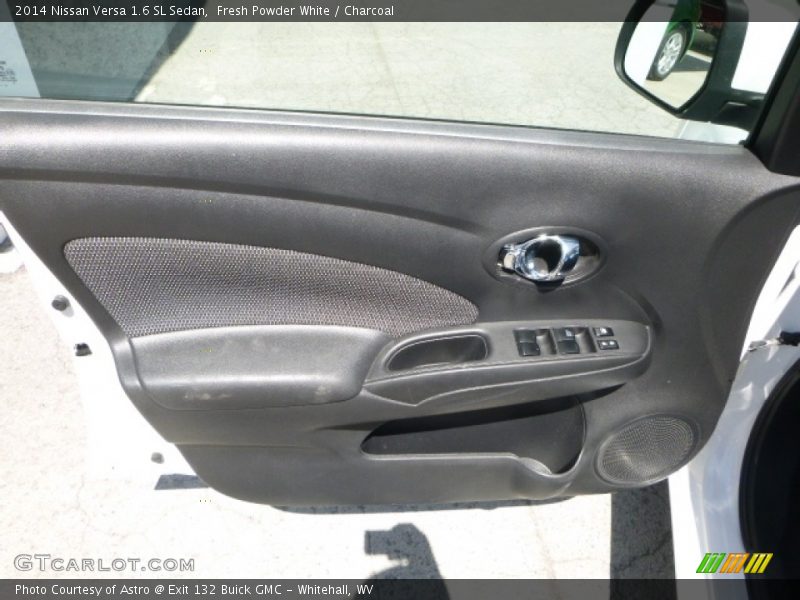 Fresh Powder White / Charcoal 2014 Nissan Versa 1.6 SL Sedan