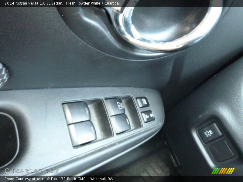 Fresh Powder White / Charcoal 2014 Nissan Versa 1.6 SL Sedan