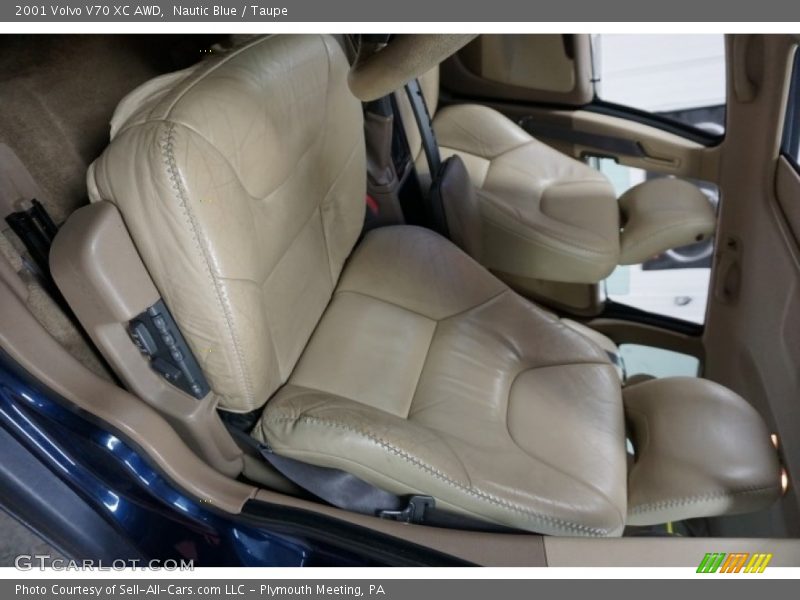 Nautic Blue / Taupe 2001 Volvo V70 XC AWD