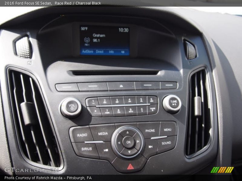 Race Red / Charcoal Black 2016 Ford Focus SE Sedan