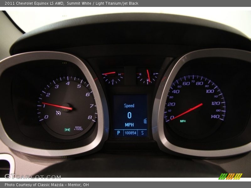Summit White / Light Titanium/Jet Black 2011 Chevrolet Equinox LS AWD