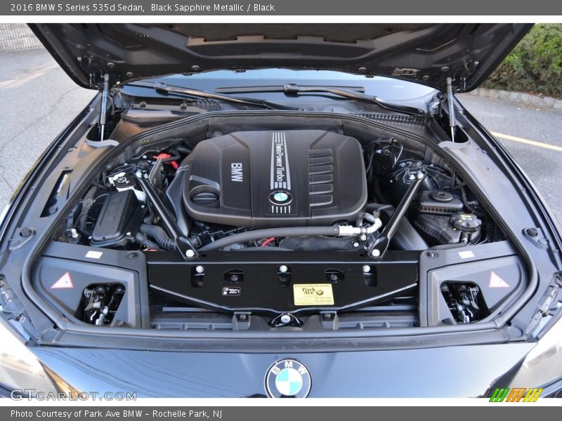 Black Sapphire Metallic / Black 2016 BMW 5 Series 535d Sedan