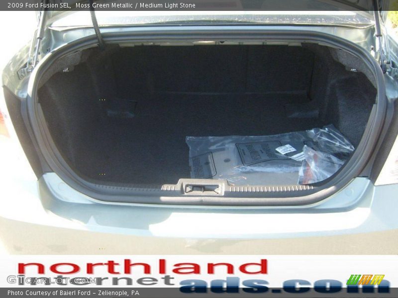 Moss Green Metallic / Medium Light Stone 2009 Ford Fusion SEL