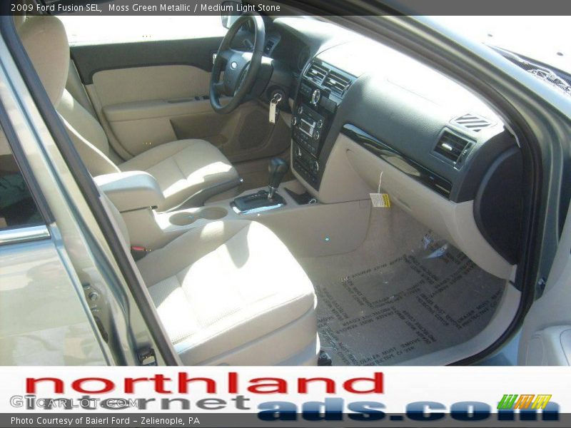 Moss Green Metallic / Medium Light Stone 2009 Ford Fusion SEL