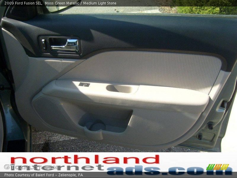 Moss Green Metallic / Medium Light Stone 2009 Ford Fusion SEL