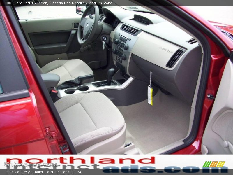Sangria Red Metallic / Medium Stone 2009 Ford Focus S Sedan