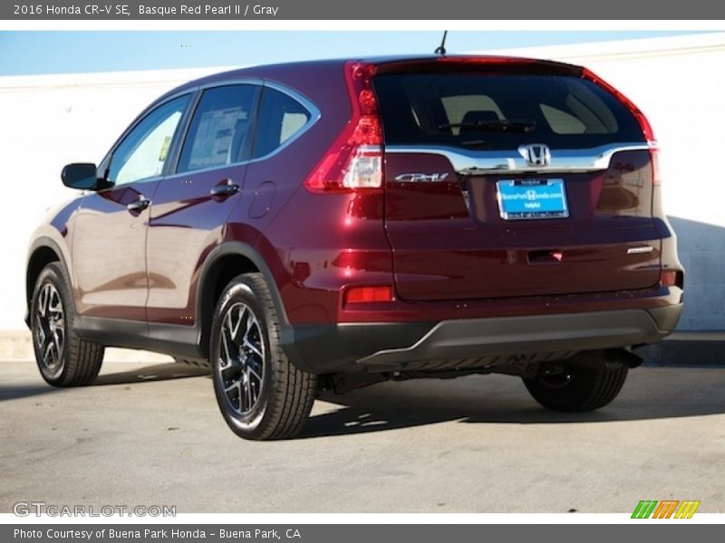 Basque Red Pearl II / Gray 2016 Honda CR-V SE