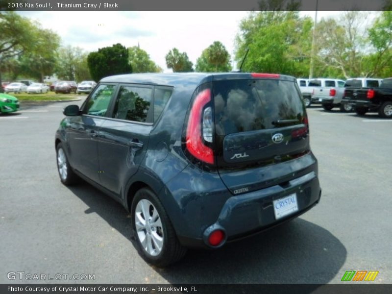 Titanium Gray / Black 2016 Kia Soul !