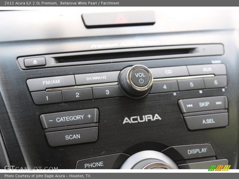 Bellanova White Pearl / Parchment 2013 Acura ILX 2.0L Premium