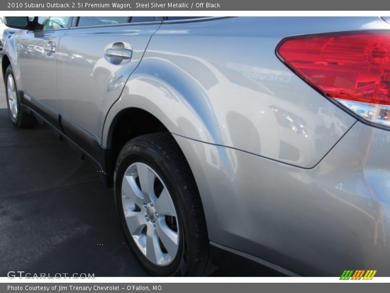 Steel Silver Metallic / Off Black 2010 Subaru Outback 2.5i Premium Wagon