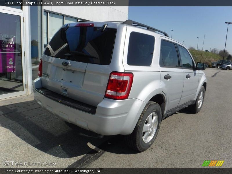 Ingot Silver Metallic / Charcoal Black 2011 Ford Escape XLT 4WD
