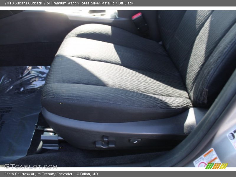 Steel Silver Metallic / Off Black 2010 Subaru Outback 2.5i Premium Wagon