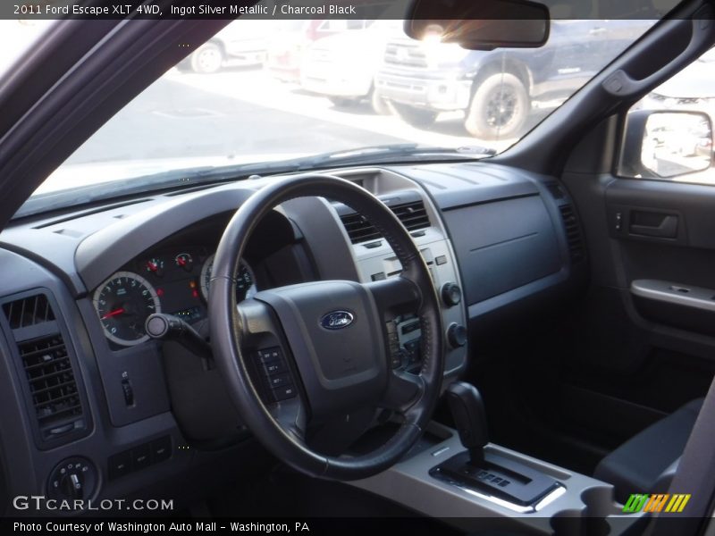 Ingot Silver Metallic / Charcoal Black 2011 Ford Escape XLT 4WD