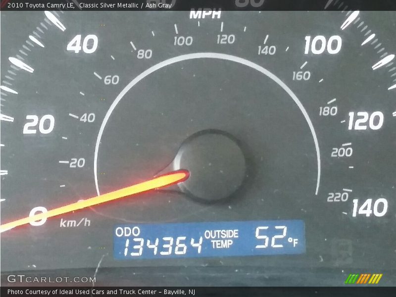 Classic Silver Metallic / Ash Gray 2010 Toyota Camry LE