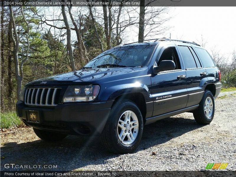 Midnight Blue Pearl / Dark Slate Gray 2004 Jeep Grand Cherokee Laredo 4x4