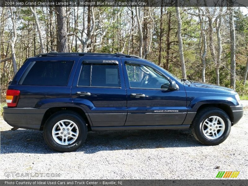 Midnight Blue Pearl / Dark Slate Gray 2004 Jeep Grand Cherokee Laredo 4x4