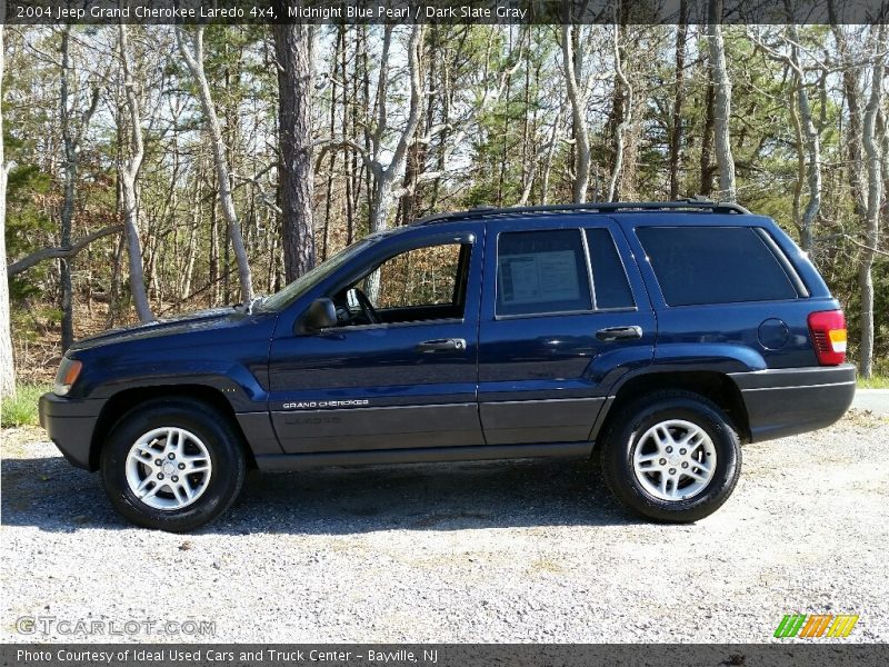 Midnight Blue Pearl / Dark Slate Gray 2004 Jeep Grand Cherokee Laredo 4x4