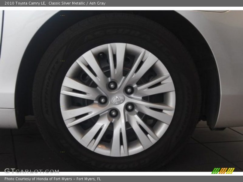 Classic Silver Metallic / Ash Gray 2010 Toyota Camry LE