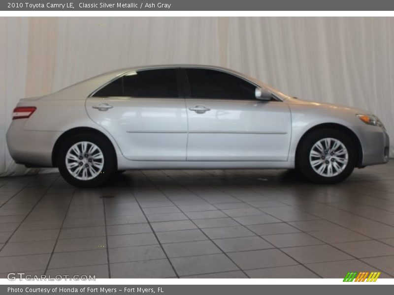 Classic Silver Metallic / Ash Gray 2010 Toyota Camry LE