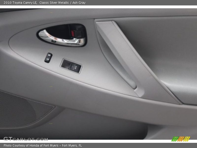 Classic Silver Metallic / Ash Gray 2010 Toyota Camry LE