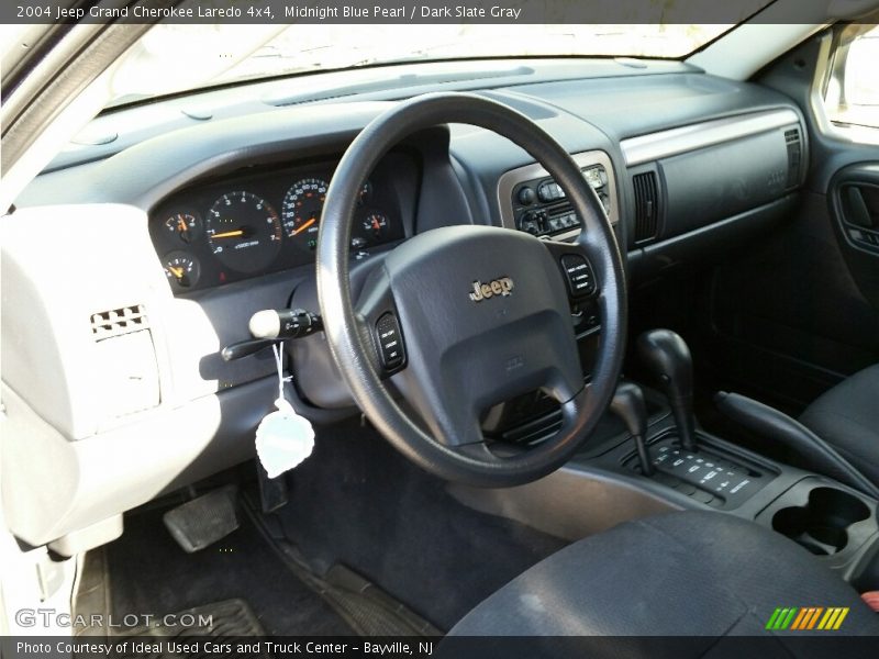 Midnight Blue Pearl / Dark Slate Gray 2004 Jeep Grand Cherokee Laredo 4x4