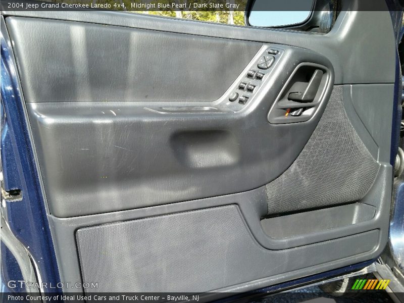 Midnight Blue Pearl / Dark Slate Gray 2004 Jeep Grand Cherokee Laredo 4x4