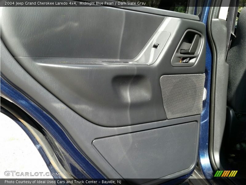 Midnight Blue Pearl / Dark Slate Gray 2004 Jeep Grand Cherokee Laredo 4x4