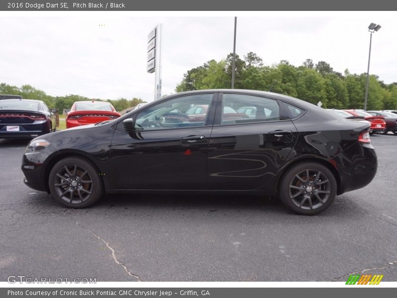 Pitch Black / Black 2016 Dodge Dart SE