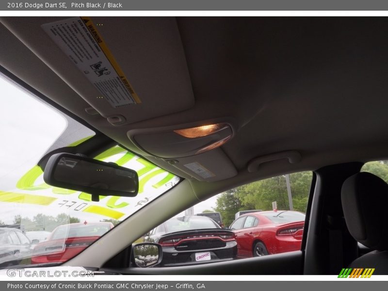 Pitch Black / Black 2016 Dodge Dart SE