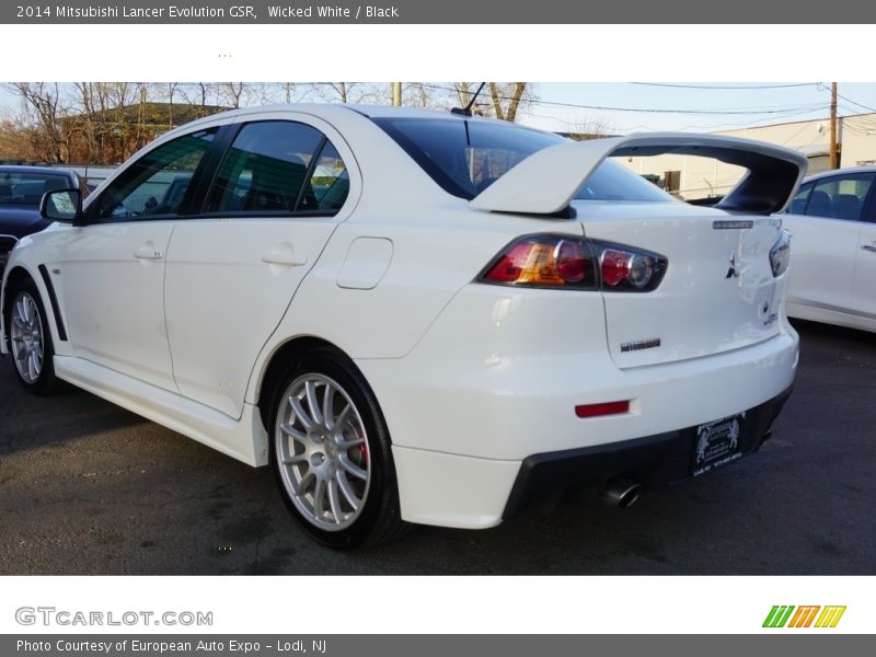Wicked White / Black 2014 Mitsubishi Lancer Evolution GSR