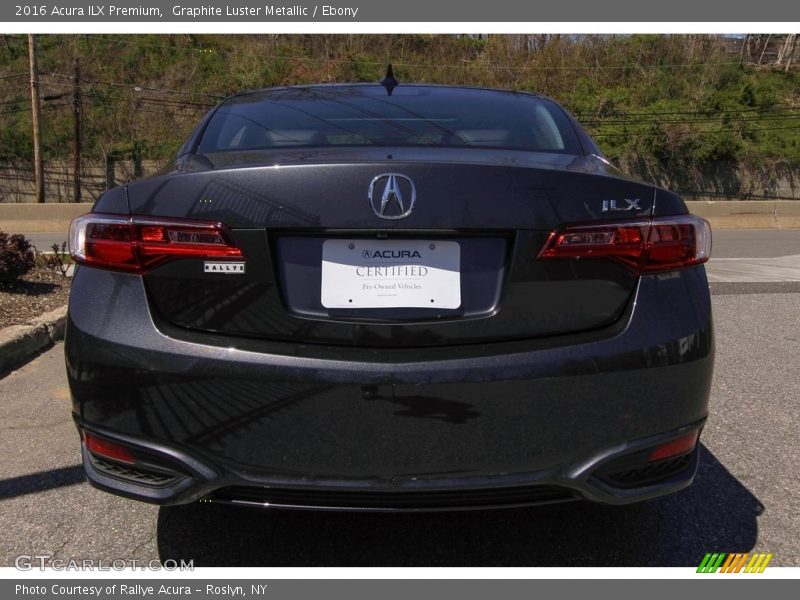Graphite Luster Metallic / Ebony 2016 Acura ILX Premium