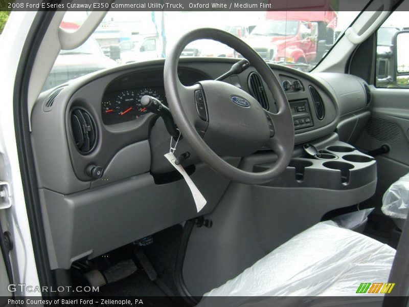 Oxford White / Medium Flint 2008 Ford E Series Cutaway E350 Commercial Utility Truck