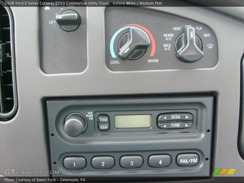 Oxford White / Medium Flint 2008 Ford E Series Cutaway E350 Commercial Utility Truck