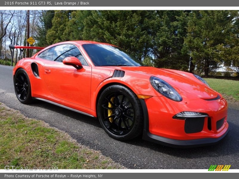 Front 3/4 View of 2016 911 GT3 RS