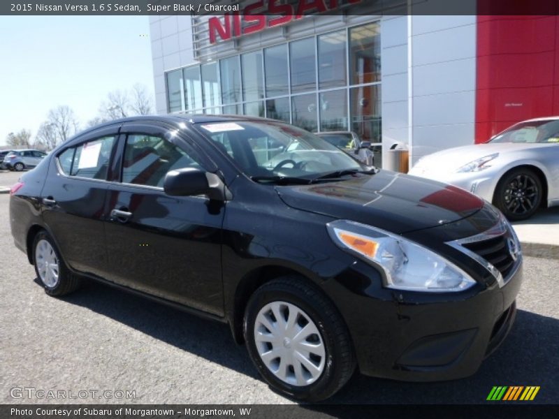 Super Black / Charcoal 2015 Nissan Versa 1.6 S Sedan
