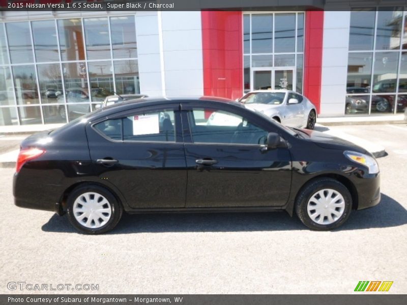 Super Black / Charcoal 2015 Nissan Versa 1.6 S Sedan