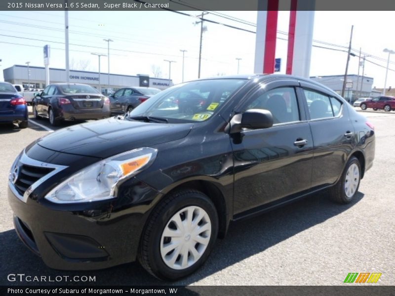 Super Black / Charcoal 2015 Nissan Versa 1.6 S Sedan