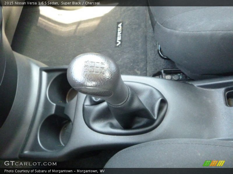 Super Black / Charcoal 2015 Nissan Versa 1.6 S Sedan