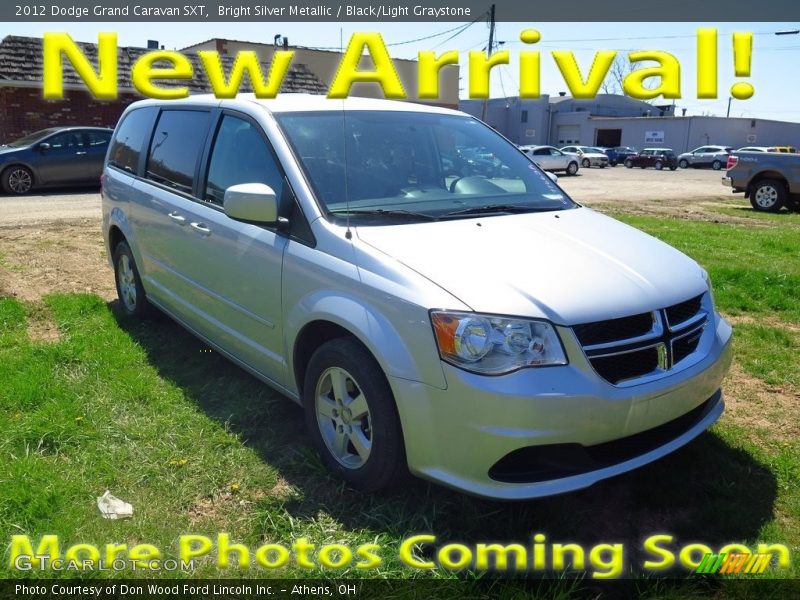 Bright Silver Metallic / Black/Light Graystone 2012 Dodge Grand Caravan SXT
