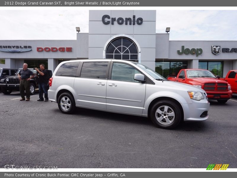Bright Silver Metallic / Black/Light Graystone 2012 Dodge Grand Caravan SXT