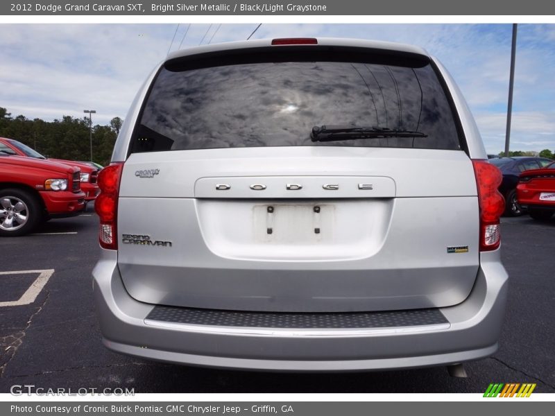 Bright Silver Metallic / Black/Light Graystone 2012 Dodge Grand Caravan SXT