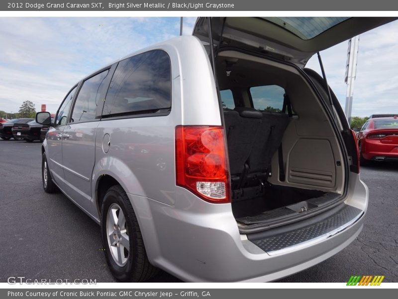 Bright Silver Metallic / Black/Light Graystone 2012 Dodge Grand Caravan SXT