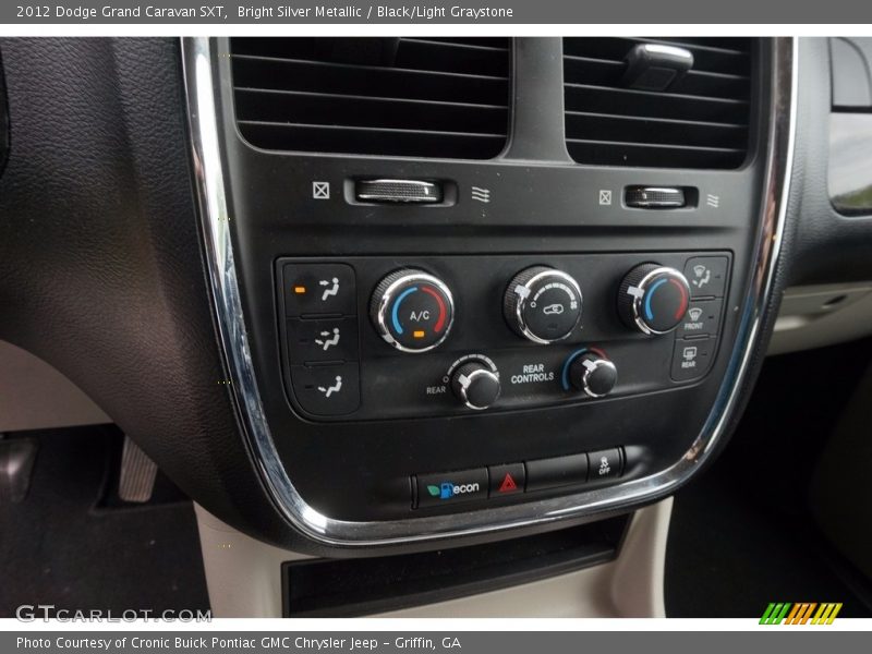 Bright Silver Metallic / Black/Light Graystone 2012 Dodge Grand Caravan SXT